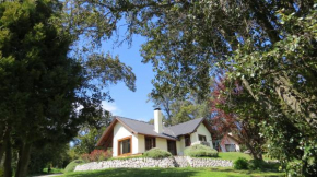  Cabañas & Aparts Lancuyen, Villa de Montaña  Вилла Ла Ангостура